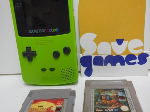 Game-Boy-Color-Green-2-Games-Pack