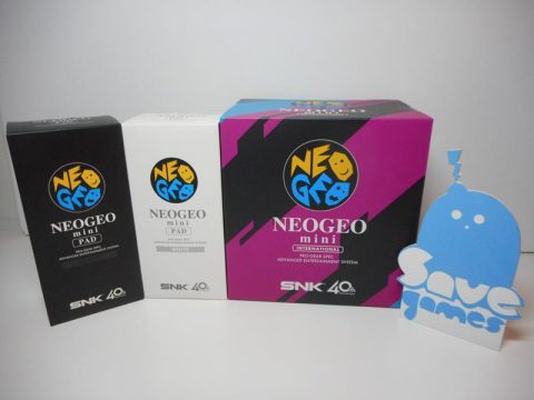 SNK NeoGeo Mini 40th Anniversary Console + 2 Pad Black & White1